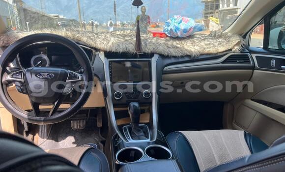 Buy Used Ford Fusion White Car in Dakar in Dakar Buy Used Ford Fusion White Car in Dakar in Dakar