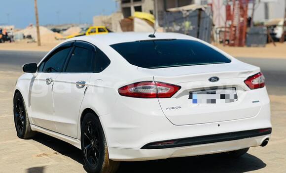 Buy Used Ford Fusion White Car in Dakar in Dakar Buy Used Ford Fusion White Car in Dakar in Dakar