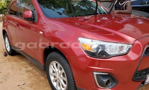 Dieundeu Occasion Mitsubishi RVR Red Auto in Dakar in Dakar Dieundeu Occasion Mitsubishi RVR Red Auto in Dakar in Dakar