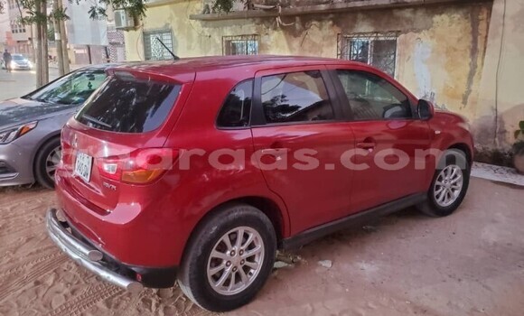 Dieundeu Occasion Mitsubishi RVR Red Auto in Dakar in Dakar Dieundeu Occasion Mitsubishi RVR Red Auto in Dakar in Dakar