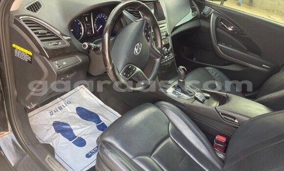 Acheter Occasion Voiture Hyundai Grandeur Autre à Dakar, Dakar Acheter Occasion Voiture Hyundai Grandeur Autre à Dakar, Dakar