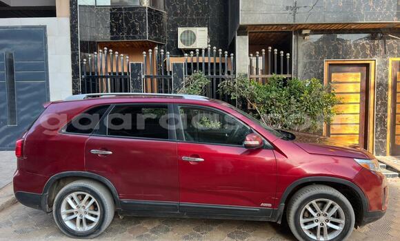 Dieundeu Occasion Kia Sorento Red Auto in Dakar in Dakar Dieundeu Occasion Kia Sorento Red Auto in Dakar in Dakar