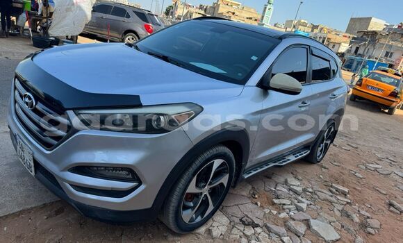 Dieundeu Occasion Hyundai Tucson Silver Auto in Dakar in Dakar Dieundeu Occasion Hyundai Tucson Silver Auto in Dakar in Dakar