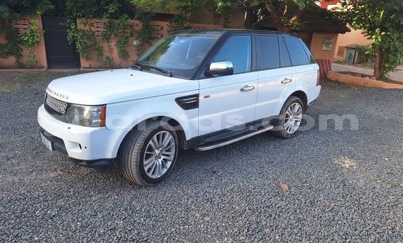 Buy Used Land Rover Range Rover Sport White Car in Dakar in Dakar Buy Used Land Rover Range Rover Sport White Car in Dakar in Dakar