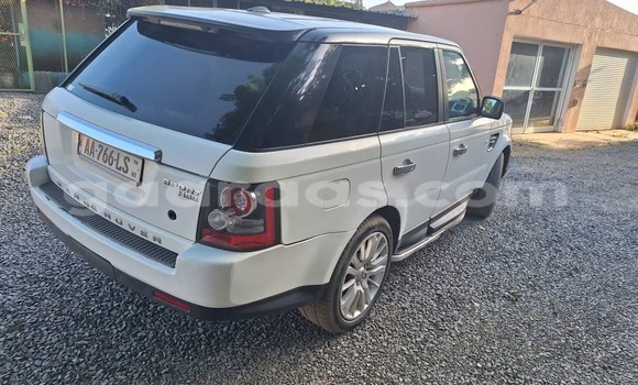 Buy Used Land Rover Range Rover Sport White Car in Dakar in Dakar Buy Used Land Rover Range Rover Sport White Car in Dakar in Dakar