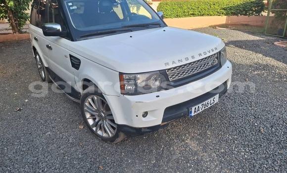 Buy Used Land Rover Range Rover Sport White Car in Dakar in Dakar Buy Used Land Rover Range Rover Sport White Car in Dakar in Dakar