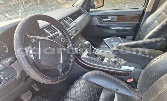 Buy Used Land Rover Range Rover Sport White Car in Dakar in Dakar Buy Used Land Rover Range Rover Sport White Car in Dakar in Dakar