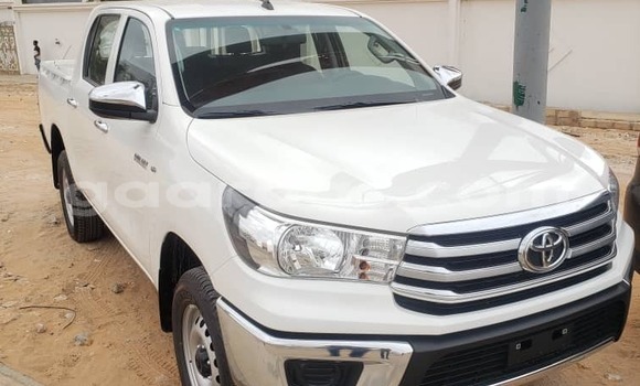 Buy New Toyota Hilux White Car in Dakar in Dakar