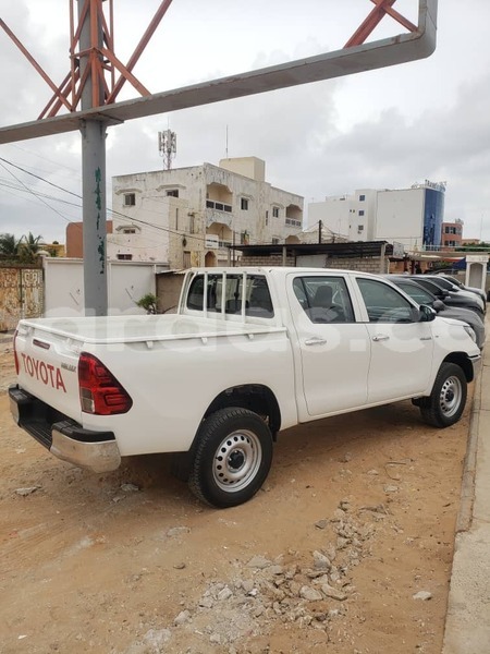 Big with watermark toyota hilux dakar dakar 25226