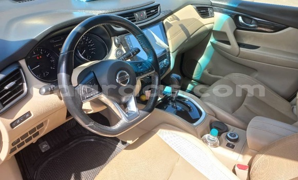 Buy Used Nissan X–Trail Brown Car in Dakar in Dakar Buy Used Nissan X–Trail Brown Car in Dakar in Dakar