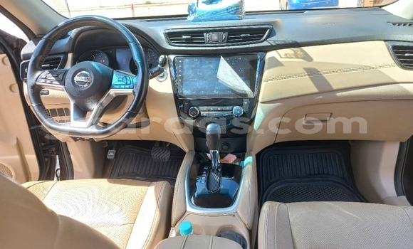 Buy Used Nissan X–Trail Brown Car in Dakar in Dakar Buy Used Nissan X–Trail Brown Car in Dakar in Dakar