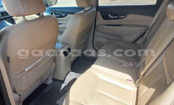 Buy Used Nissan X–Trail Brown Car in Dakar in Dakar Buy Used Nissan X–Trail Brown Car in Dakar in Dakar