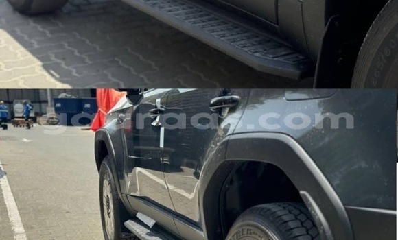 Acheter Import Voiture Toyota Prado Noir à Dakar, Dakar Acheter Import Voiture Toyota Prado Noir à Dakar, Dakar