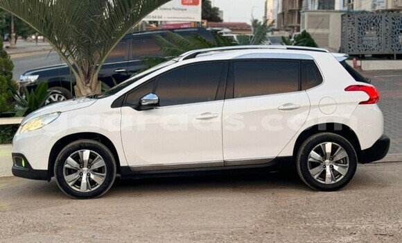 Acheter Occasion Voiture Peugeot 2008 Blanc à Dakar, Dakar Acheter Occasion Voiture Peugeot 2008 Blanc à Dakar, Dakar