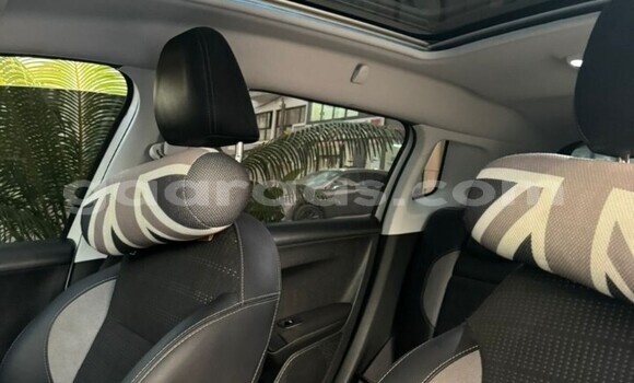 Acheter Occasion Voiture Peugeot 2008 Blanc à Dakar, Dakar Acheter Occasion Voiture Peugeot 2008 Blanc à Dakar, Dakar