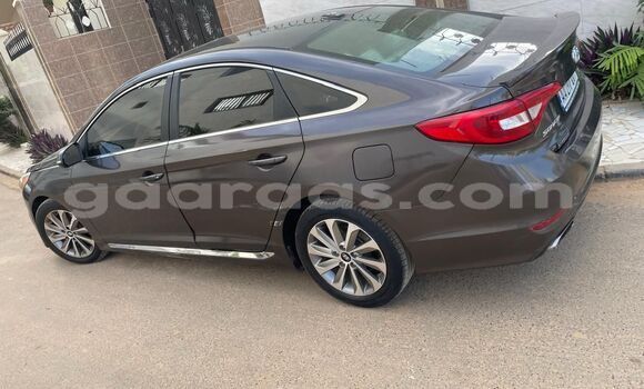 Buy Used Hyundai Sonata Brown Car in Dakar in Dakar Buy Used Hyundai Sonata Brown Car in Dakar in Dakar