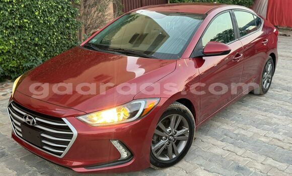 Acheter Import Voiture Hyundai Sonata Rouge à Dakar, Dakar Acheter Import Voiture Hyundai Sonata Rouge à Dakar, Dakar