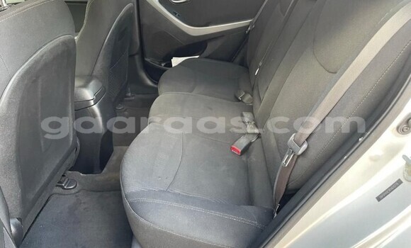 Acheter Occasion Voiture Hyundai Elantra Gris à Dakar, Dakar Acheter Occasion Voiture Hyundai Elantra Gris à Dakar, Dakar