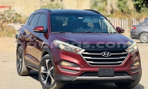 Acheter Import Voiture Hyundai Tucson Rouge à Dakar, Dakar Acheter Import Voiture Hyundai Tucson Rouge à Dakar, Dakar