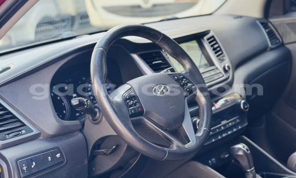 Acheter Import Voiture Hyundai Tucson Rouge à Dakar, Dakar Acheter Import Voiture Hyundai Tucson Rouge à Dakar, Dakar