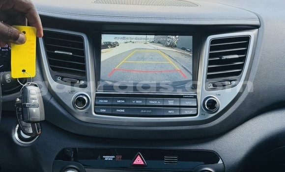 Acheter Import Voiture Hyundai Tucson Rouge à Dakar, Dakar Acheter Import Voiture Hyundai Tucson Rouge à Dakar, Dakar