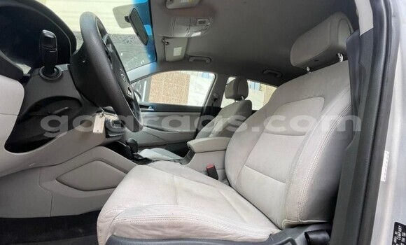 Acheter Occasion Voiture Hyundai Tucson Gris à Dakar, Dakar Acheter Occasion Voiture Hyundai Tucson Gris à Dakar, Dakar