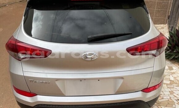 Acheter Occasion Voiture Hyundai Tucson Gris à Dakar, Dakar Acheter Occasion Voiture Hyundai Tucson Gris à Dakar, Dakar