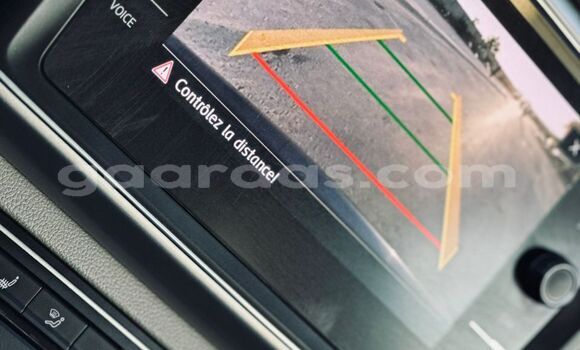 Buy Import Volkswagen Amarok Black Car in Dakar in Dakar Buy Import Volkswagen Amarok Black Car in Dakar in Dakar