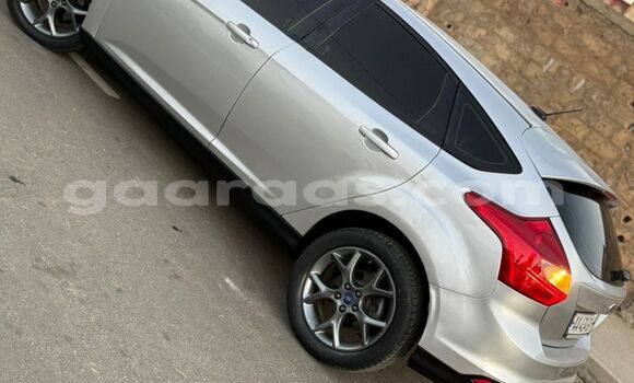 Acheter Occasion Voiture Ford Focus Gris à Dakar, Dakar Acheter Occasion Voiture Ford Focus Gris à Dakar, Dakar