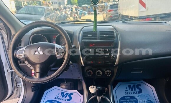 Acheter Occasion Voiture Mitsubishi RVR Blanc à Dakar, Dakar Acheter Occasion Voiture Mitsubishi RVR Blanc à Dakar, Dakar