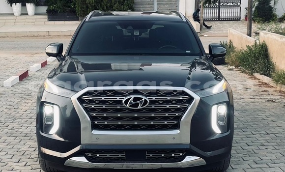 Buy Used Hyundai XG Black Car in Dakar in Dakar