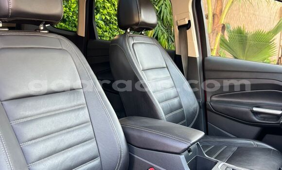 Buy Used Ford Escape Red Car in Dakar in Dakar Buy Used Ford Escape Red Car in Dakar in Dakar