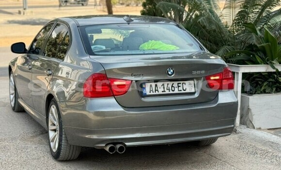 Dieundeu Occasion BMW 3–Series Silver Auto in Dakar in Dakar Dieundeu Occasion BMW 3–Series Silver Auto in Dakar in Dakar