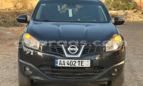 Buy Used Nissan Qashqai Black Car in Dakar in Dakar Buy Used Nissan Qashqai Black Car in Dakar in Dakar