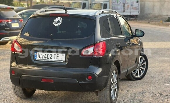 Buy Used Nissan Qashqai Black Car in Dakar in Dakar Buy Used Nissan Qashqai Black Car in Dakar in Dakar