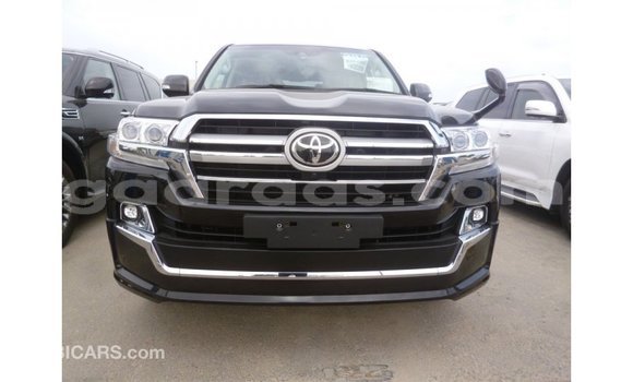 Acheter Import Utilitaire Toyota Land Cruiser Noir à Import - Dubai, Dakar Acheter Import Utilitaire Toyota Land Cruiser Noir à Import - Dubai, Dakar