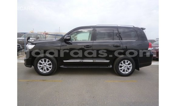 Acheter Import Utilitaire Toyota Land Cruiser Noir à Import - Dubai, Dakar Acheter Import Utilitaire Toyota Land Cruiser Noir à Import - Dubai, Dakar