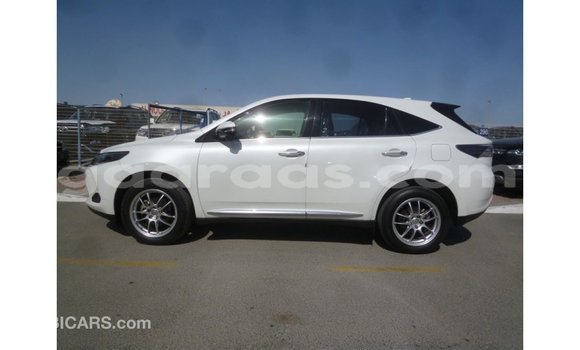 Acheter Import Voiture Toyota Harrier Blanc à Import - Dubai, Dakar Acheter Import Voiture Toyota Harrier Blanc à Import - Dubai, Dakar