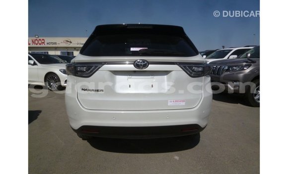 Acheter Import Voiture Toyota Harrier Blanc à Import - Dubai, Dakar Acheter Import Voiture Toyota Harrier Blanc à Import - Dubai, Dakar