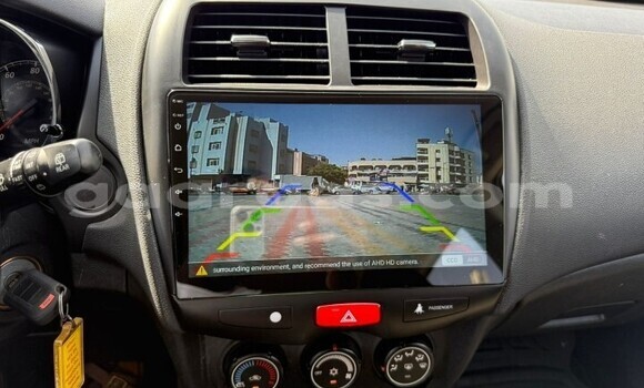 Buy Used Mitsubishi Outlander Silver Car in Dakar in Dakar Buy Used Mitsubishi Outlander Silver Car in Dakar in Dakar