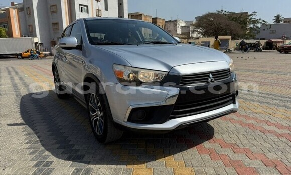 Buy Used Mitsubishi Outlander Silver Car in Dakar in Dakar Buy Used Mitsubishi Outlander Silver Car in Dakar in Dakar