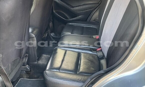 Buy Used Mazda CX-5 Silver Car in Dakar in Dakar Buy Used Mazda CX-5 Silver Car in Dakar in Dakar