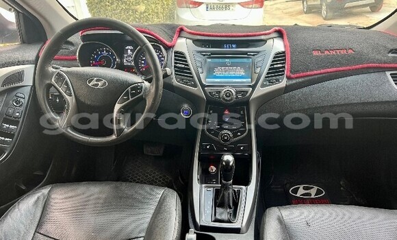 Buy Used Hyundai Avante White Car in Dakar in Dakar Buy Used Hyundai Avante White Car in Dakar in Dakar