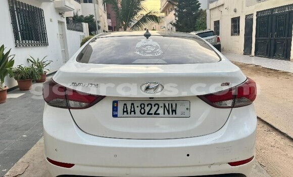 Buy Used Hyundai Avante White Car in Dakar in Dakar Buy Used Hyundai Avante White Car in Dakar in Dakar