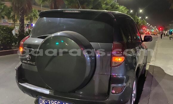 Dieundeu Occasion Toyota RAV4 Black Auto in Dakar in Dakar Dieundeu Occasion Toyota RAV4 Black Auto in Dakar in Dakar