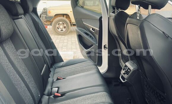 Buy Import Peugeot 3008 White Car in Dakar in Dakar Buy Import Peugeot 3008 White Car in Dakar in Dakar