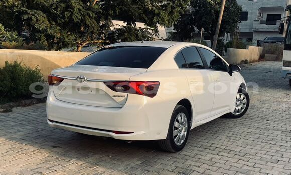 Buy Import Toyota Avensis White Car in Dakar in Dakar Buy Import Toyota Avensis White Car in Dakar in Dakar