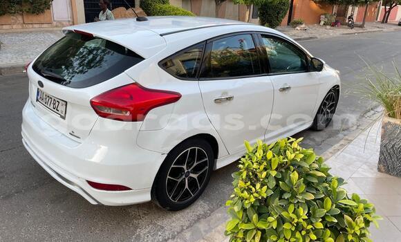 Dieundeu Occasion Ford Focus White Auto in Dakar in Dakar Dieundeu Occasion Ford Focus White Auto in Dakar in Dakar