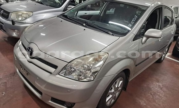 Buy Used Toyota Corolla Verso Silver Car in Dabo in Kolda Buy Used Toyota Corolla Verso Silver Car in Dabo in Kolda