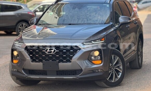 Dieundeu Occasion Hyundai Santa Fe Silver Auto in Dakar in Dakar Dieundeu Occasion Hyundai Santa Fe Silver Auto in Dakar in Dakar